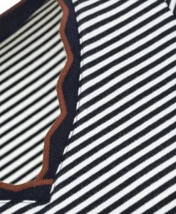 T-shirt Rayé Blanc-indigo Col V Femme -Style Famille Boutique prod 4705 tee shirt ml fond naturel raye indigo raies 666x812 fc7ea0111e0b