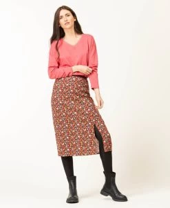 T-shirt Rose Manches Longues Col V Femme 8 T-shirt Rose Manches Longues Col V Femme -Style Famille Boutique prod 7957 tee shirt ml bois de rose triol 666x812 fc7ea0111e0b