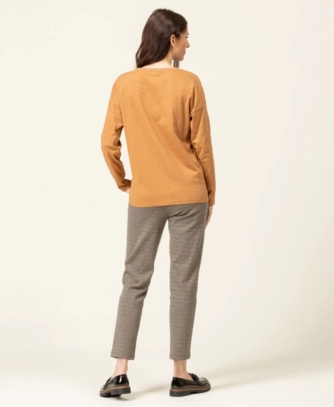 T-shirt Camel Femme Manches Longues Col V 5 T-shirt Camel Femme Manches Longues Col V – Image 5